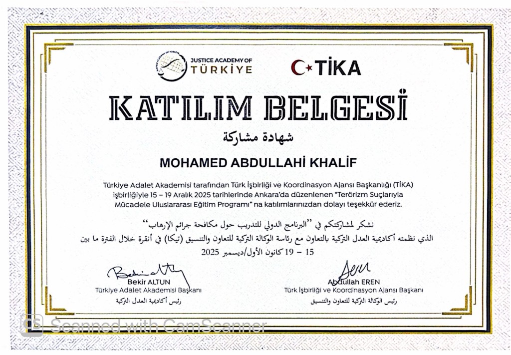 Shahaadada Ka-qaybgalka oo loo soo saaray Mohamed Abdullahi Khalif, oo ay bixiyeen Akadeemiyada Caddaaladda ee Türkiye iyo TİKA.