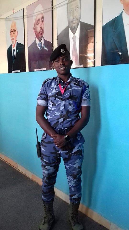 Mohamed Abdullahi Khalif intii uu ka shaqaynayay amniga diblomaasiyiinta iyo hay'adaha dowladda ee Ciidanka Booliiska Soomaaliyeed, 2016–2018.